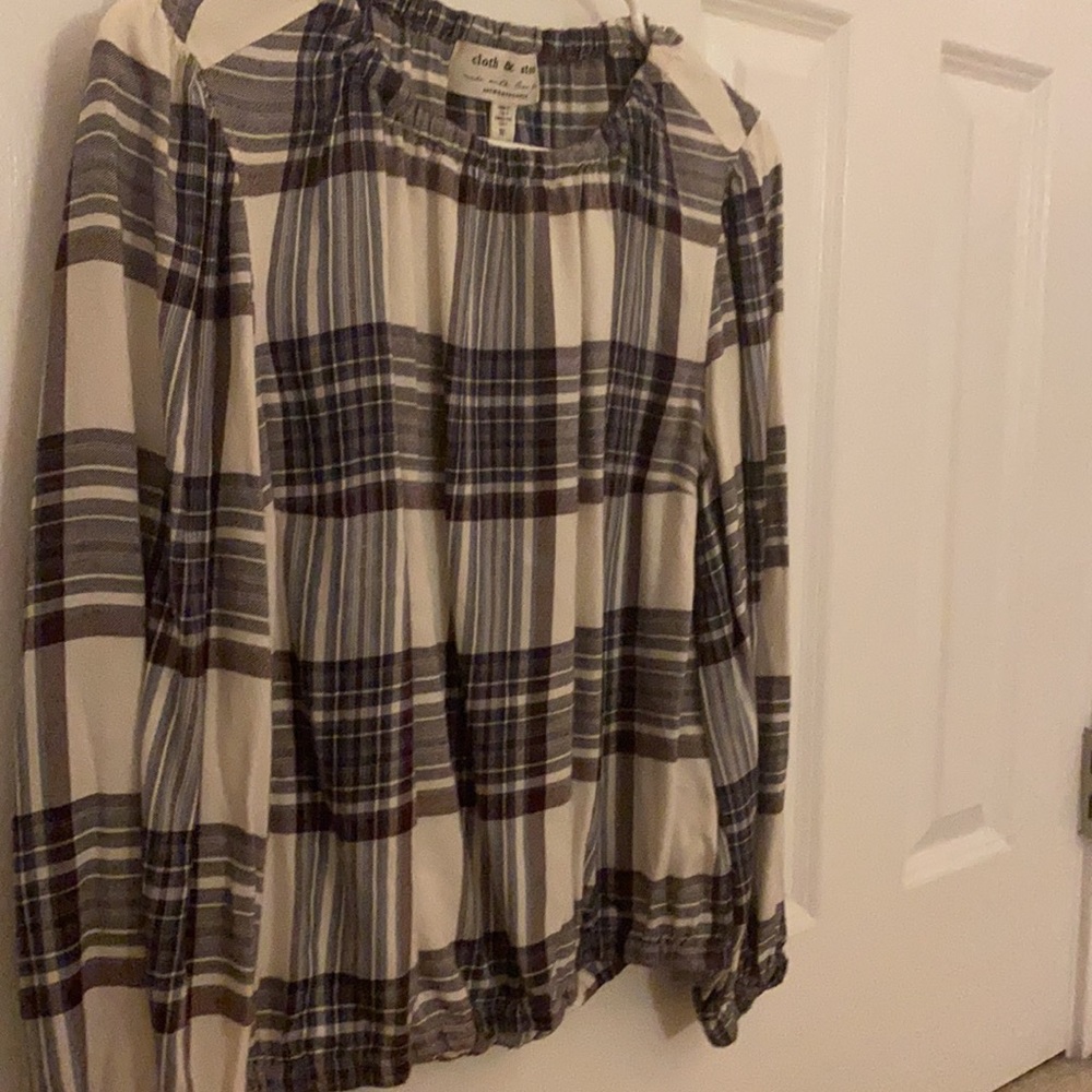 NEVER WORN ANTHRO SWEATER